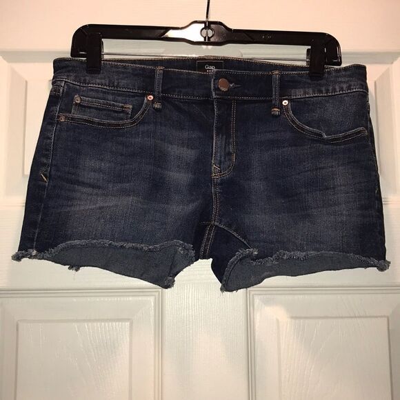 (5/$25) Gap Factory Denim Cutoff Shorts - Picture 1 of 3